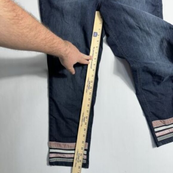 Christopher Banks Jeans Womens 14 Dark Wash Hem Embroidered Blue Denim EUC - Picture 4 of 6